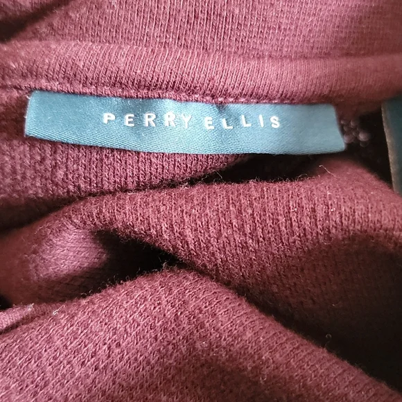 Burgundy Perry Ellis Men's Zip-Up Sweater - Picture 3 of 7